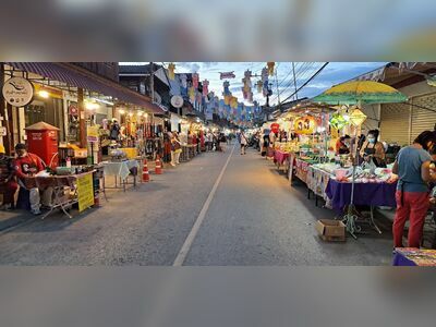 Pai night market
