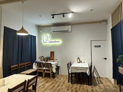 Signature Restaurant
