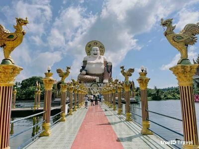 Wat Plai Laem