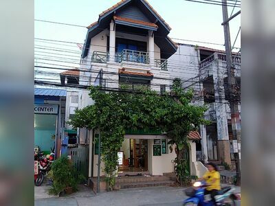 Theerasak Clinic