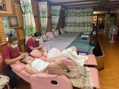 Apple's Thai Massage