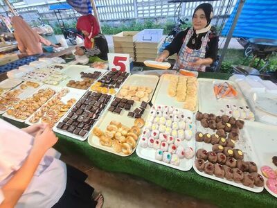 Thursday evening local market