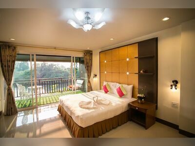 Banana Resort and Spa