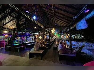 Carlito's bar