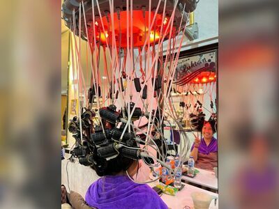 Love Hair House, Sukhothai