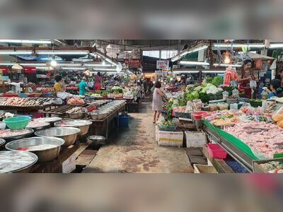 Wat Chaimongkol Market