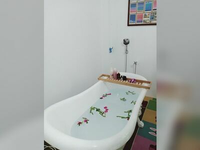 Dr. Orasa, Applied Thai Traditional Medicine Clinic