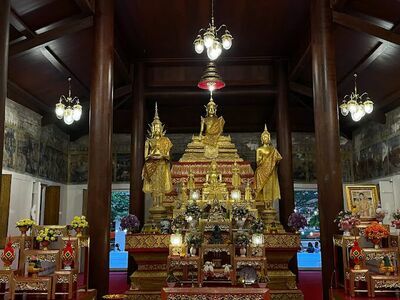 Wat Phattanaram (Wat Mai)