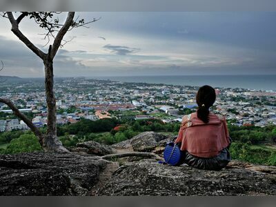 Khao Hin Lek Fai