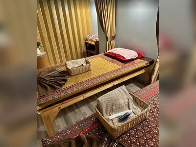 Iris Health Massage and Beauty Services