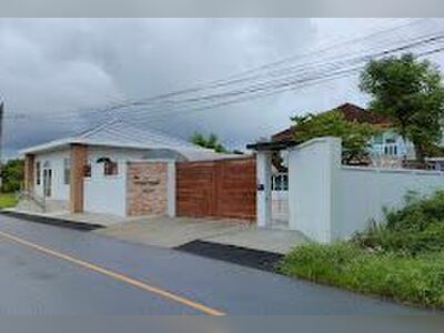 Dr. Pakorn Eye Clinic