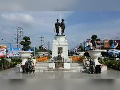Tao Thep Kasattri and Tao Sri Sunthon Monument