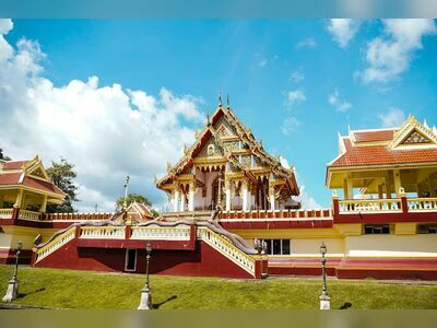 Wat Mahathat Vajiramongkol (Wat Bang Thong)
