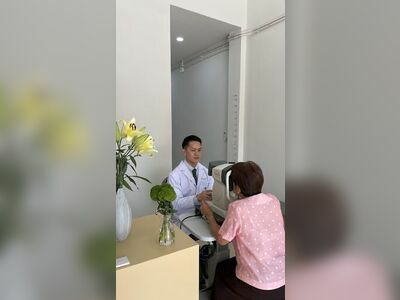 Satthawat Satthawat Eye Clinic