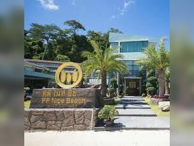 Phi Phi Nice Beach Hotel Hip
