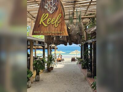 Reef Bar & Restaurant
