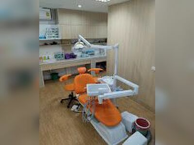 Ban Rak Yim Dental Clinic