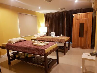 Suphaphon Thai Massage & Spa