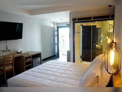 168 Studio Hotel