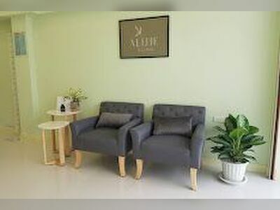 ALINE Clinic by Dr. Phuwit