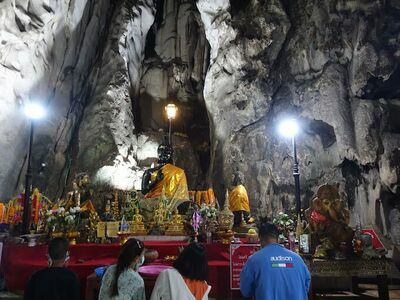 Wat Tham Nam