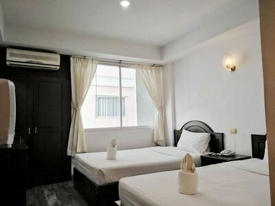 Sun Moon Hotel