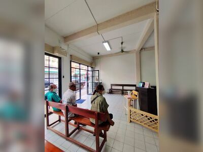 Chalerm-Wattanee Eye Clinic