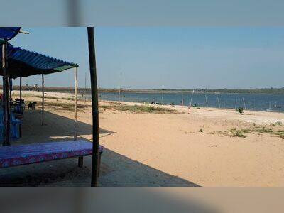 Lamnangrong Beach