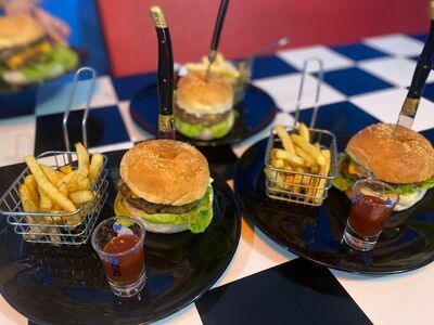 The Paddock Sports Bar & Restaurant