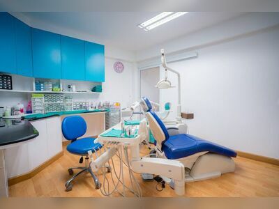 FahSai Dental Clinic
