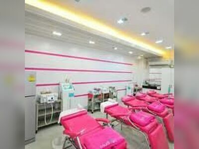 Kanchanok Clinic Signature (คลินิกกันจโนช ซิกเนเจอร์ เขาวัง)