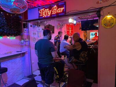 Tiffy Bar