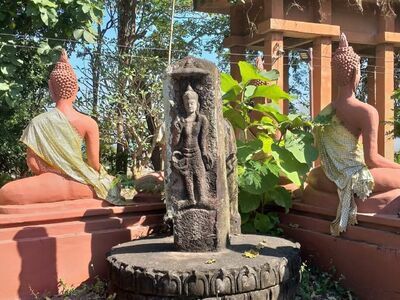 Wat Khao Phra Angkhan