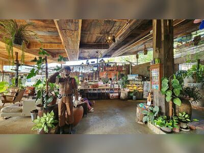 Scented Candle House
