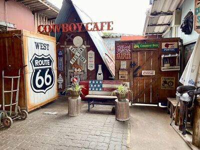 Cowboy Café Western