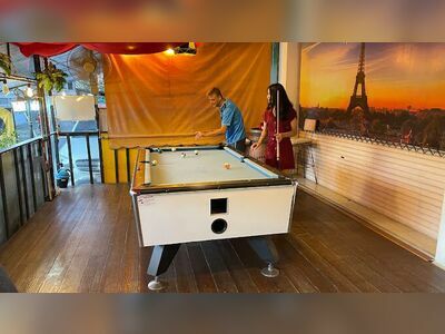 The Paddock Sports Bar & Restaurant