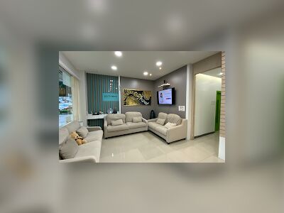 White Teeth Dental Clinic - Muang Branch)