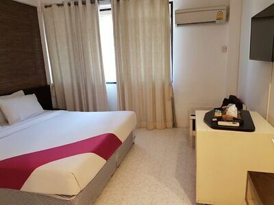 Ratchathani Hotel