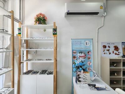 Dr.EYE+ Vision Center