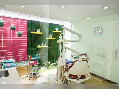Smile Corner Dental Clinic, Phetchaburi