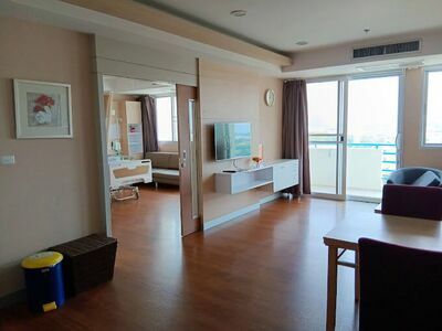 Ubonrak Thonburi Hospital