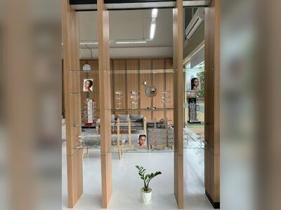 Kamolrit-Nitchakorn Eye Clinic and Aesthetic Surgery