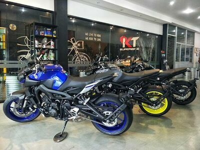 YAMAHA Riders Club Ubon Ratchathani KT Superbike