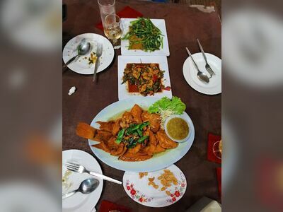 Bar Corner) in Lampang