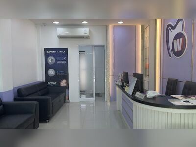 Warinee Dental Clinic