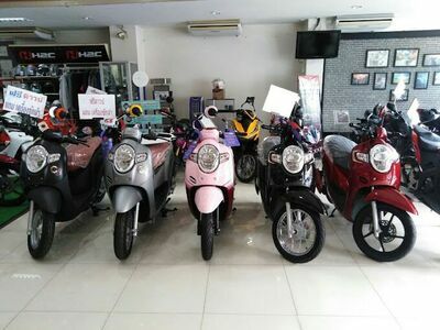 Honda Phetchaburi (also known as JKH - Jiam Kim Ha)