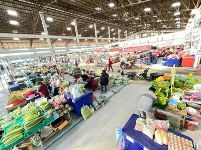 Suranaree Market