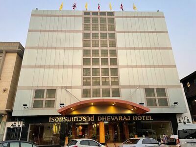 Thewarat Hotel