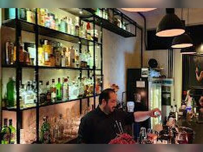 Stable Bar