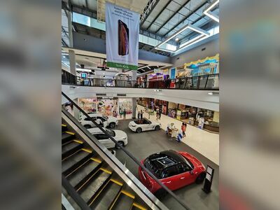Robinson Lifestyle Surin
